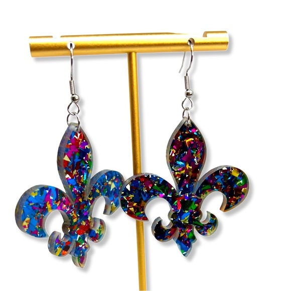 Sparkle and Shine: Dazzling Fleur de Lis Dangle Earrings for Mardi Gras! NWT - Picture 5 of 8